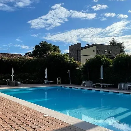 Lägenhet Casa Del Borgo Valeggio sul Mincio