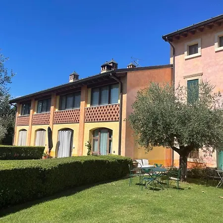 Appartement Casa Del Borgo *